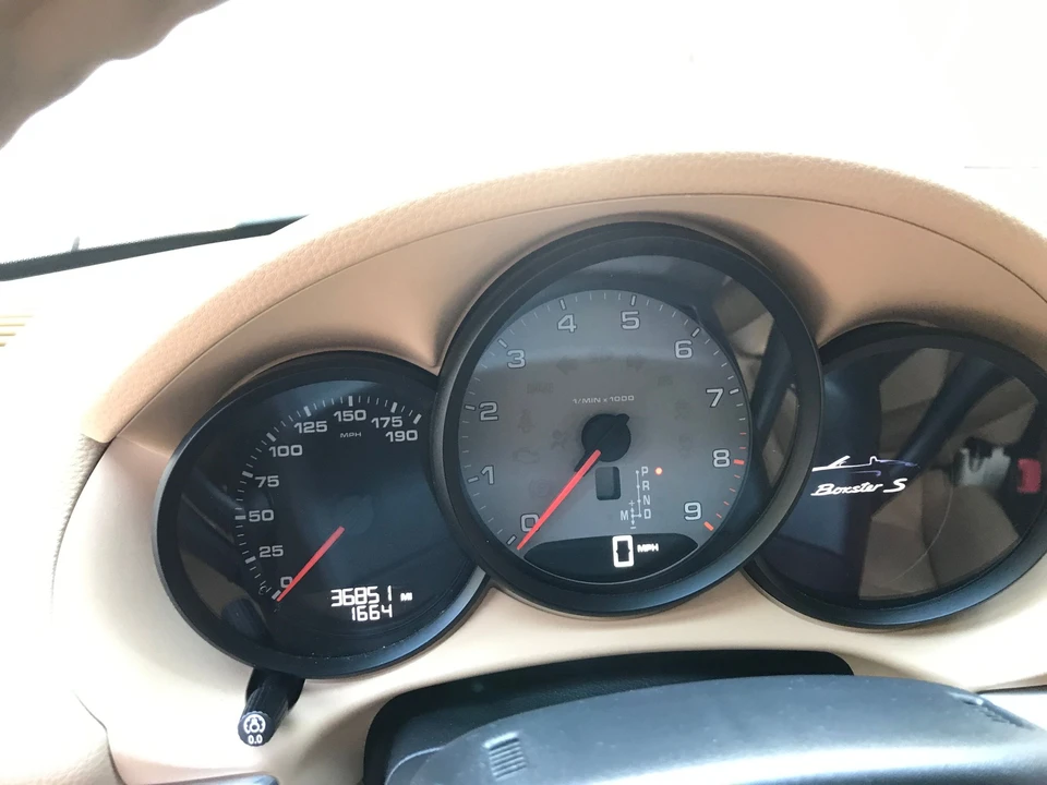 2013 Porsche 981 Boxster S - Image 8 of 9