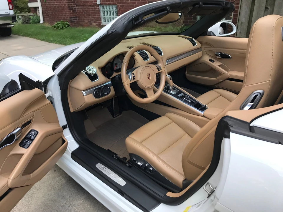 2013 Porsche 981 Boxster S - Image 7 of 11