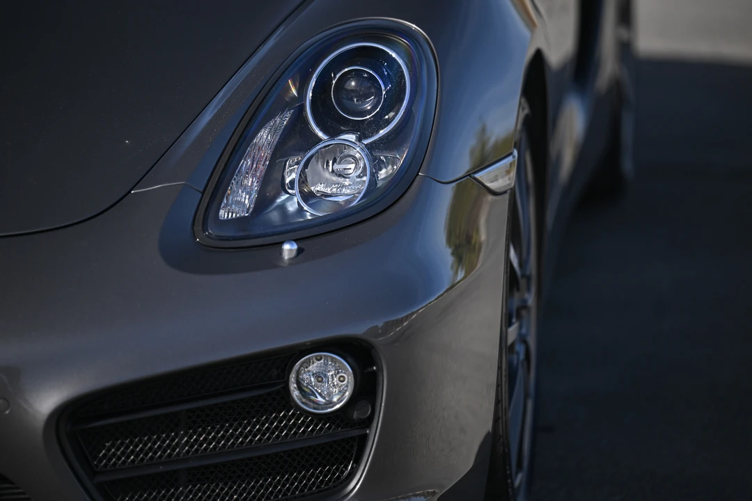 2013 Porsche 981 Cayman S - Image 12 of 31