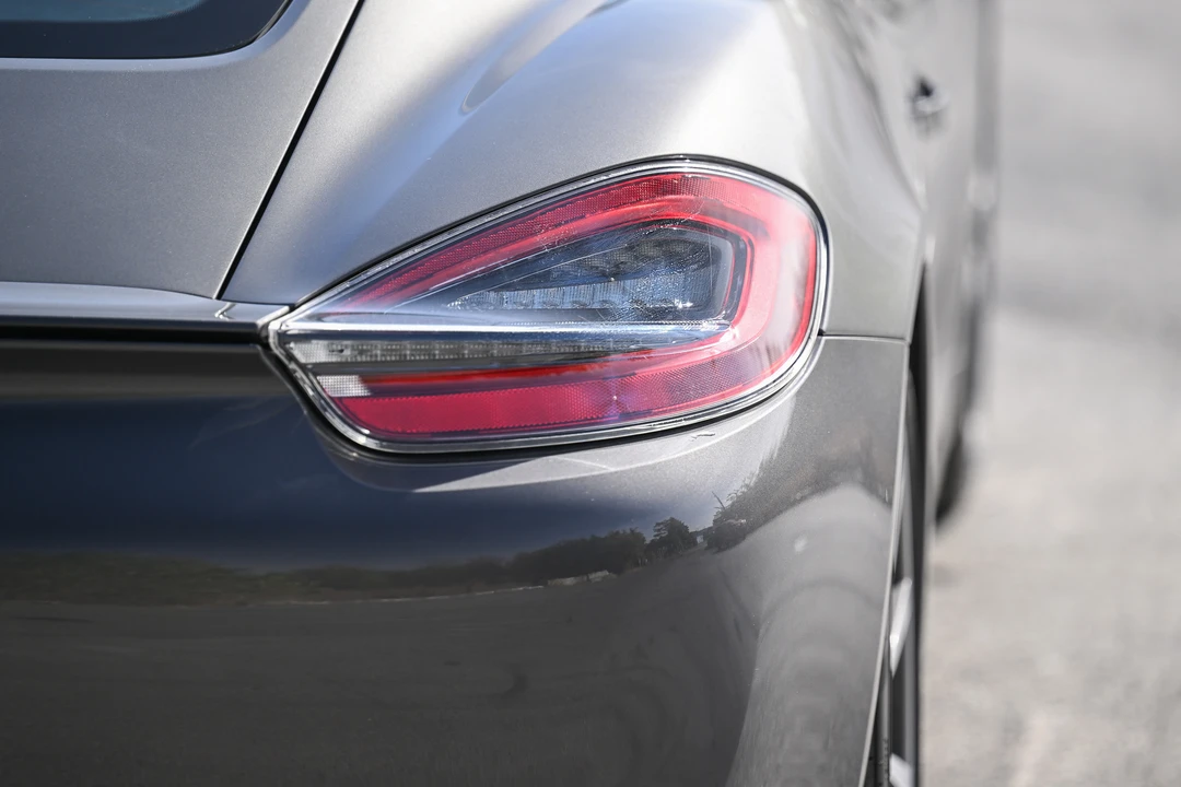 2013 Porsche 981 Cayman S - Image 19 of 31