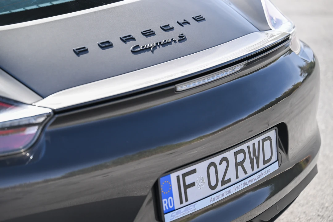 2013 Porsche 981 Cayman S - Image 22 of 31
