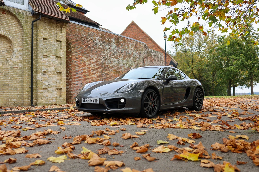 2013 Porsche 981 Cayman S - Image 24 of 31