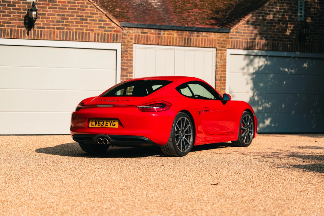 2013 Porsche 981 Cayman S - Image 16 of 31