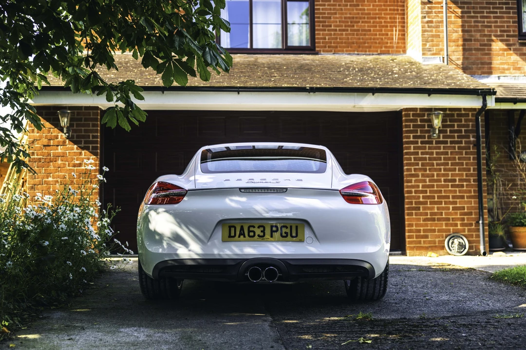 2013 Porsche 981 Cayman S - Image 5 of 31