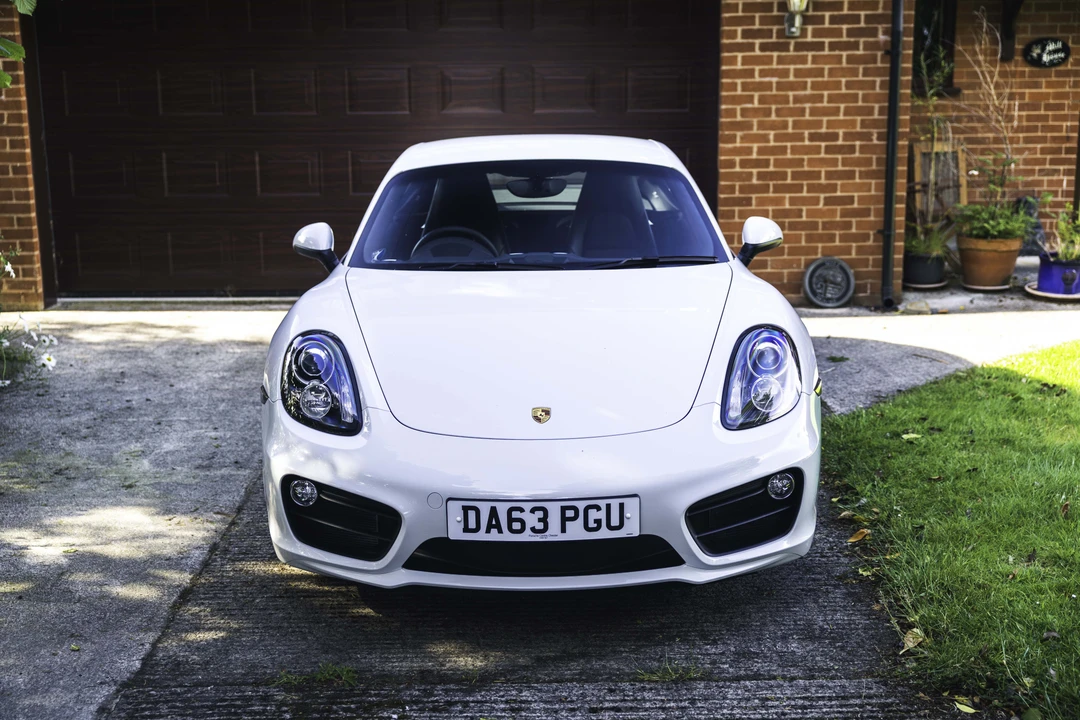 2013 Porsche 981 Cayman S - Image 9 of 31