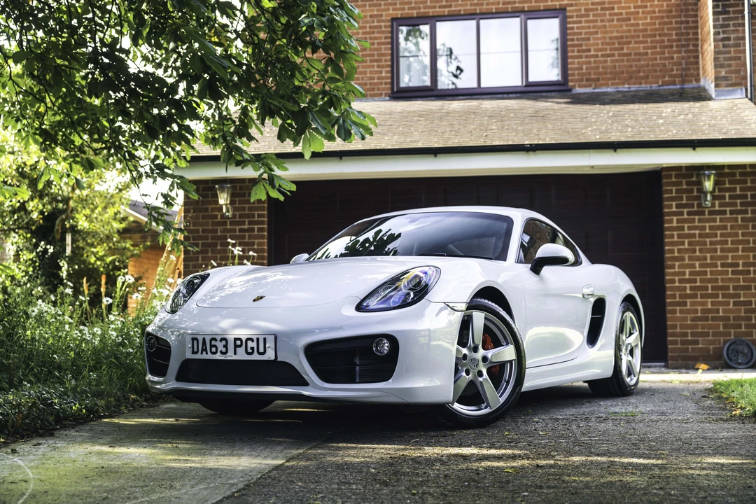 2013 Porsche 981 Cayman S - Image 16 of 31
