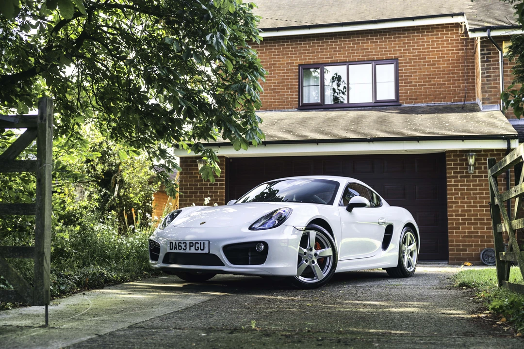 2013 Porsche 981 Cayman S - Image 19 of 31