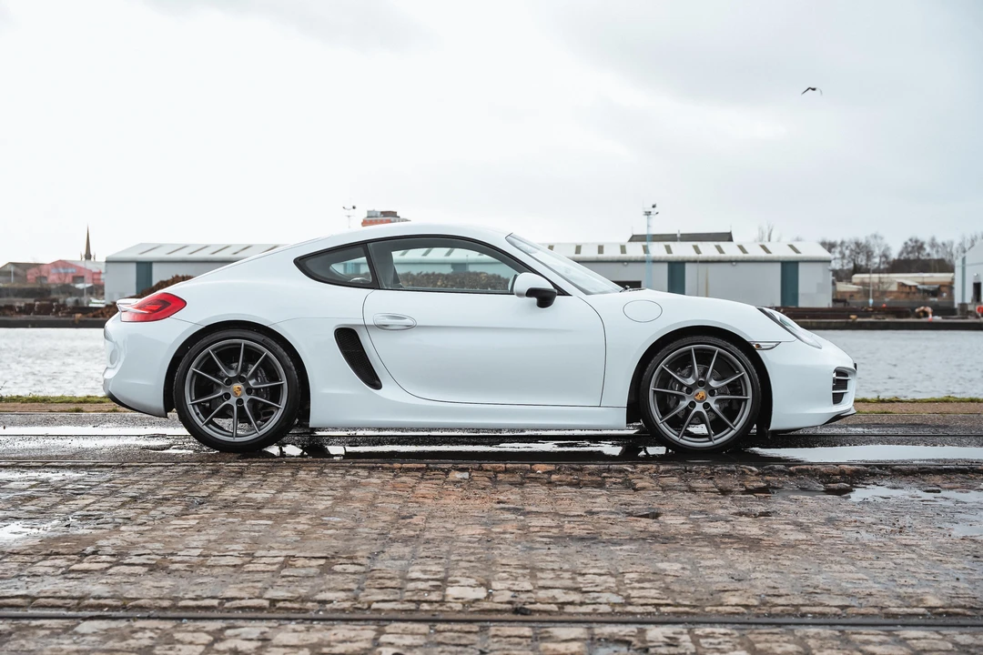 2013 Porsche 981 Cayman - Image 12 of 31