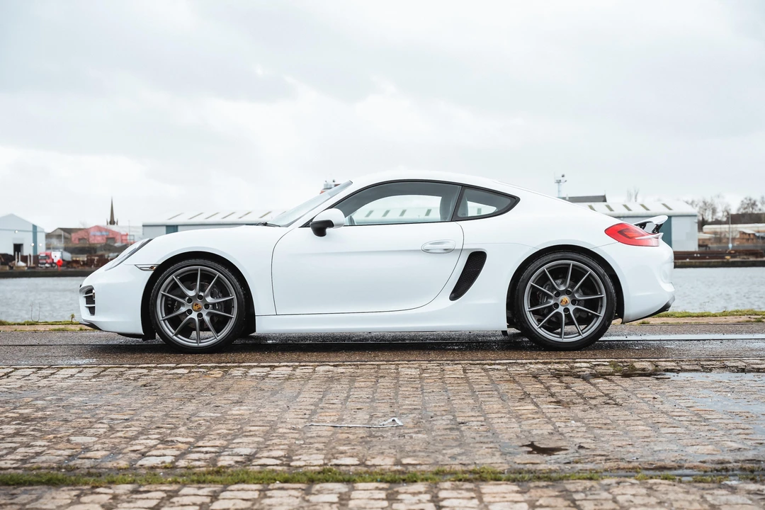 2013 Porsche 981 Cayman - Image 8 of 31