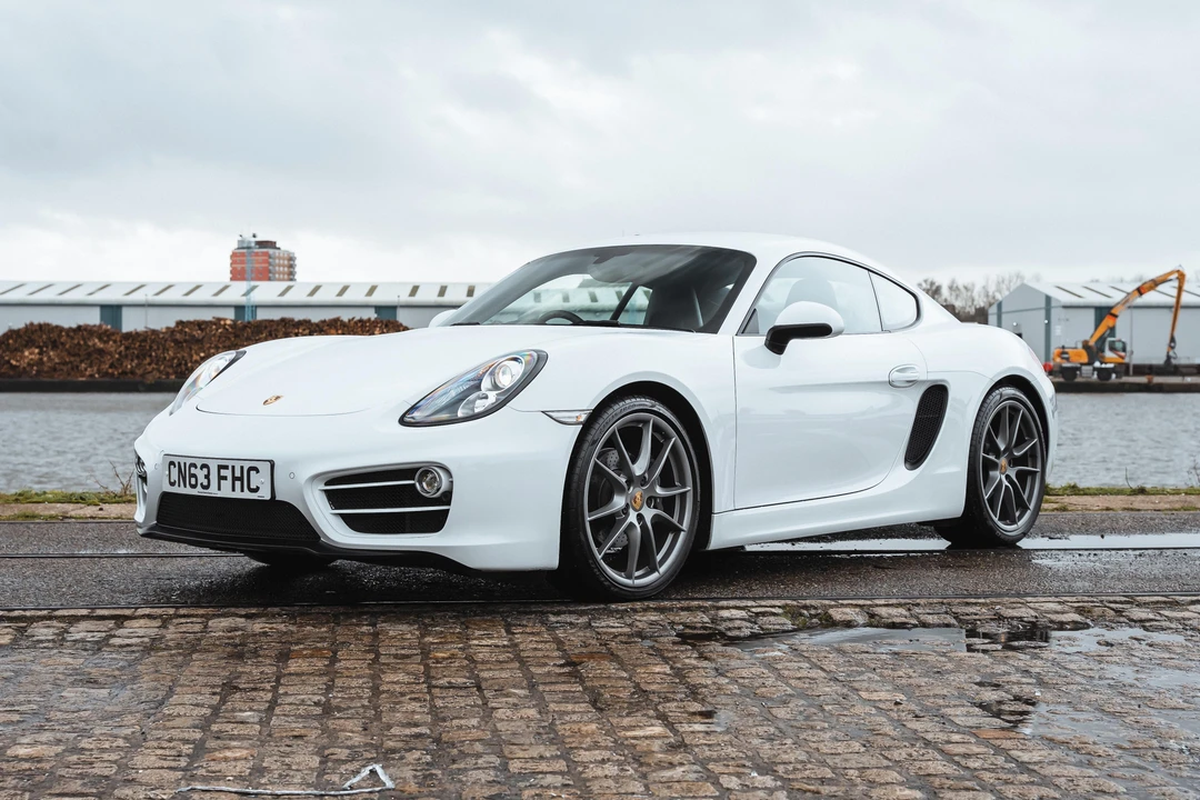 2013 Porsche 981 Cayman - Image 9 of 31