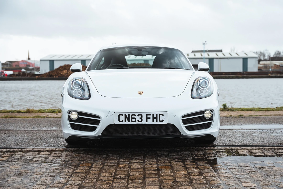2013 Porsche 981 Cayman - Image 2 of 31