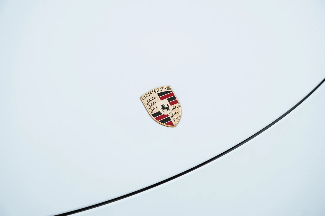 2013 Porsche 981 Cayman - Image 25 of 31