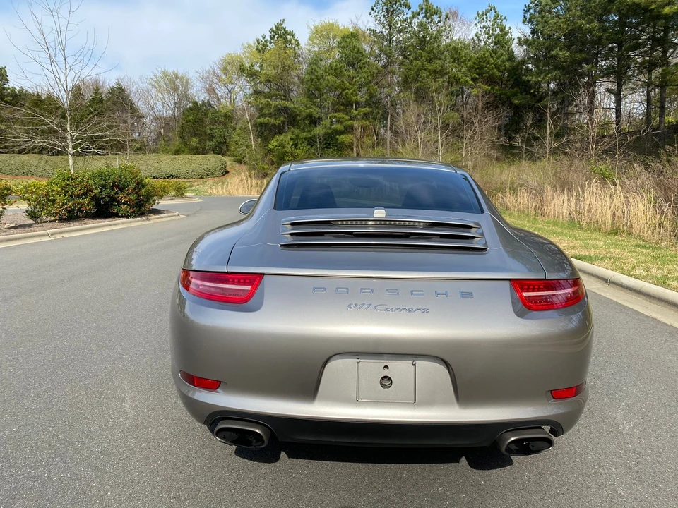 2013 Porsche 991 Carrera - Image 9 of 30