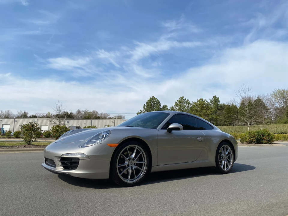2013 Porsche 991 Carrera - Image 16 of 30