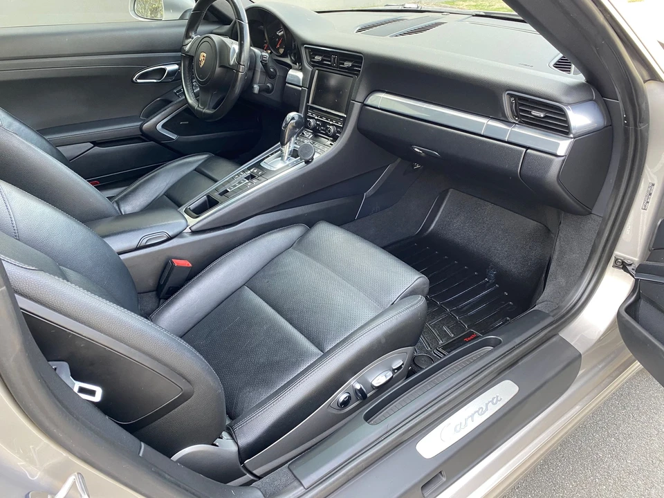 2013 Porsche 991 Carrera - Image 26 of 30