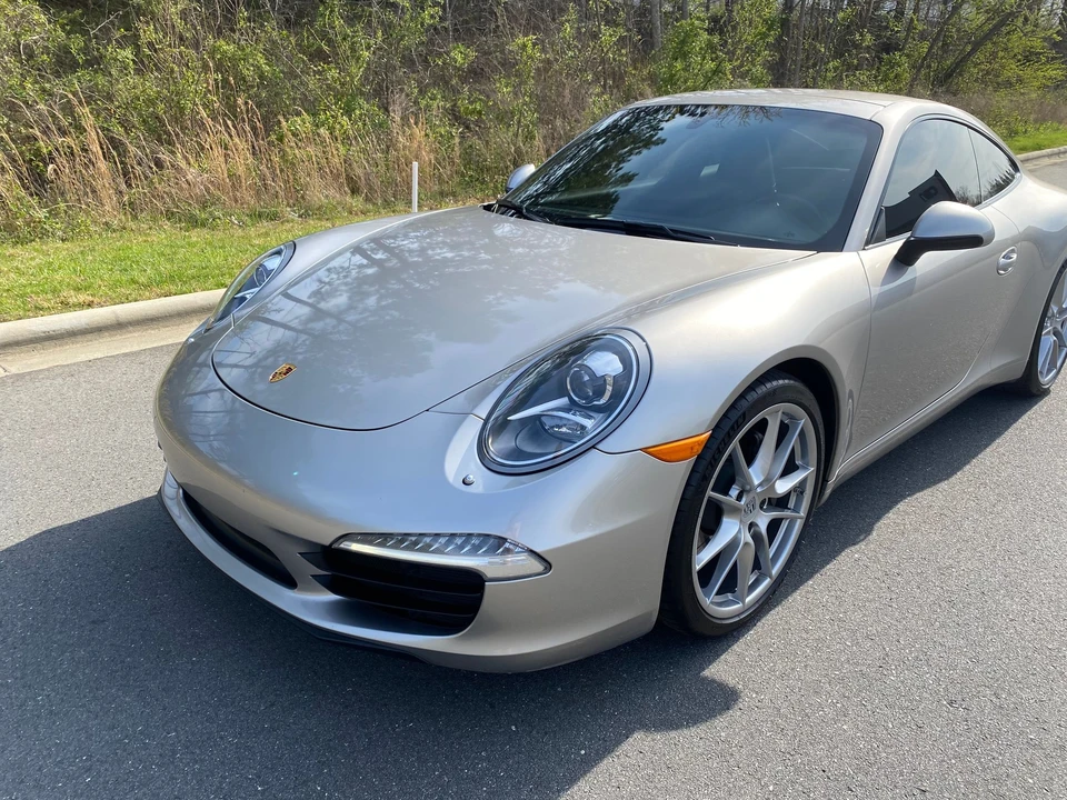 2013 Porsche 991 Carrera - Image 11 of 30