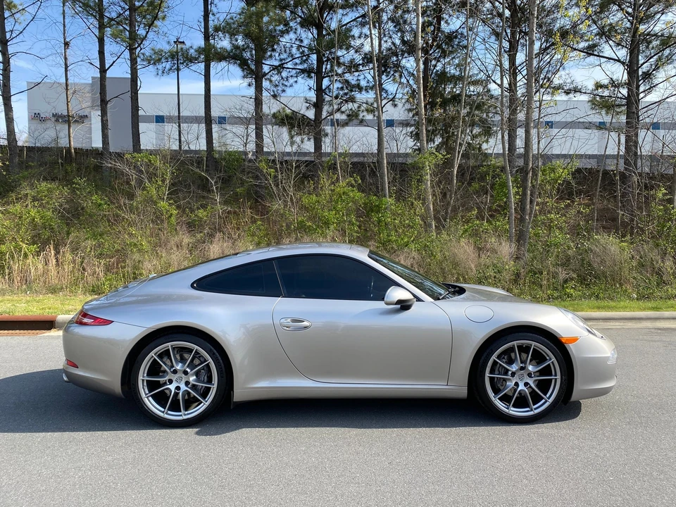2013 Porsche 991 Carrera - Image 7 of 30
