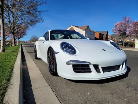 2013 Porsche 911 Carrera 2S
