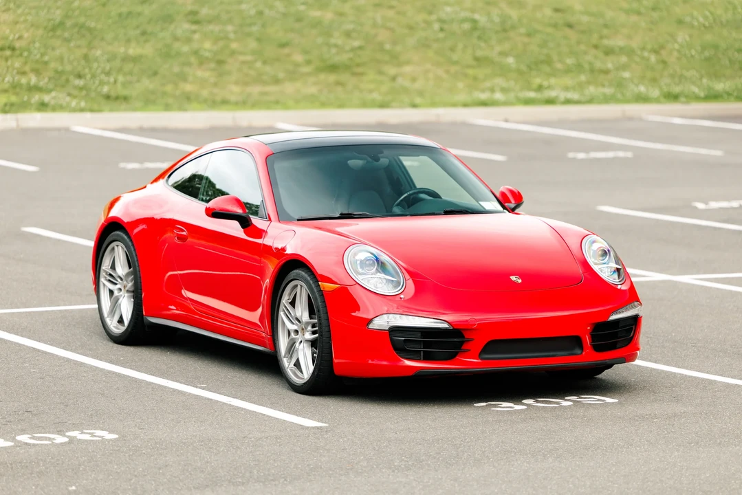 2013 Porsche 991 Carrera 4 - Image 19 of 31