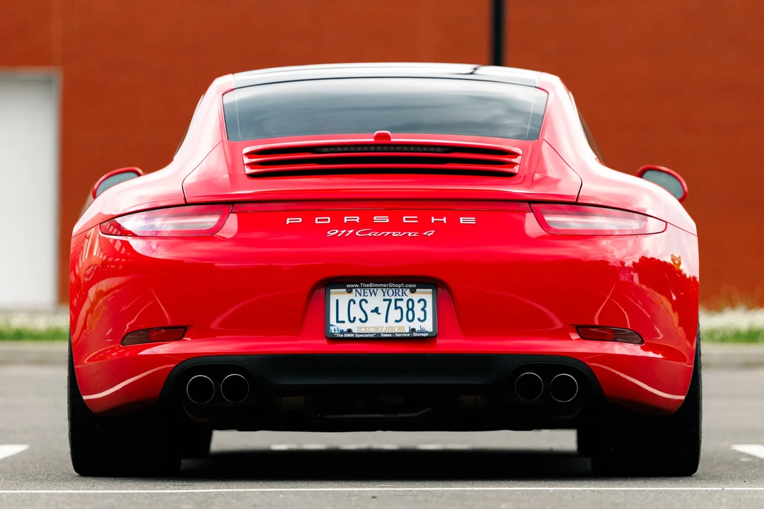 2013 Porsche 991 Carrera 4 - Image 10 of 31