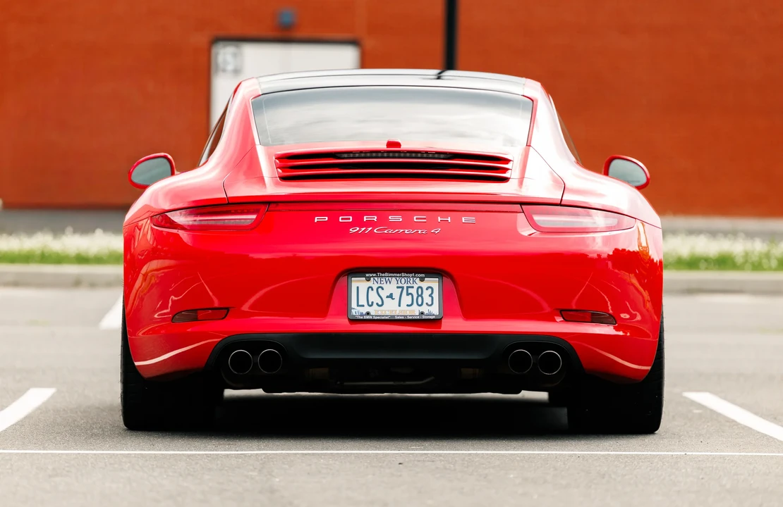 2013 Porsche 991 Carrera 4 - Image 9 of 31