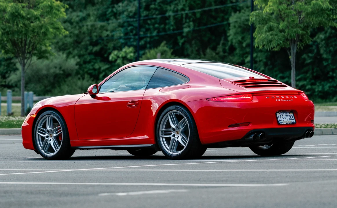 2013 Porsche 991 Carrera 4 - Image 30 of 31