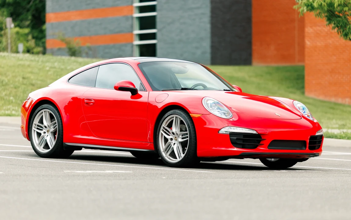 2013 Porsche 991 Carrera 4 - Image 18 of 31