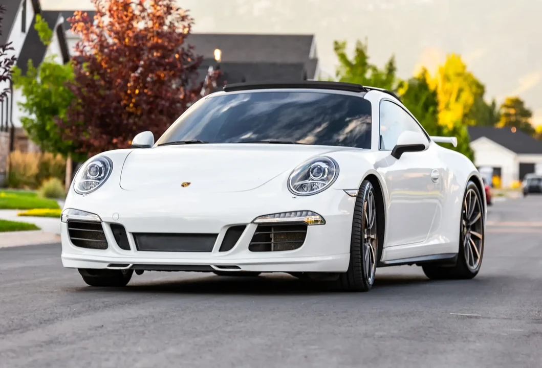 2013 Porsche 991 Carrera 4S - Image 2 of 6