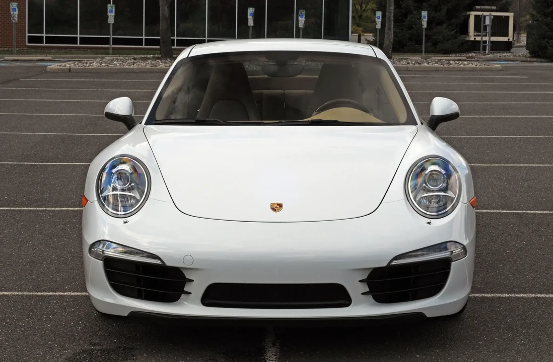 2013 Porsche 991 Carrera - Image 2 of 6