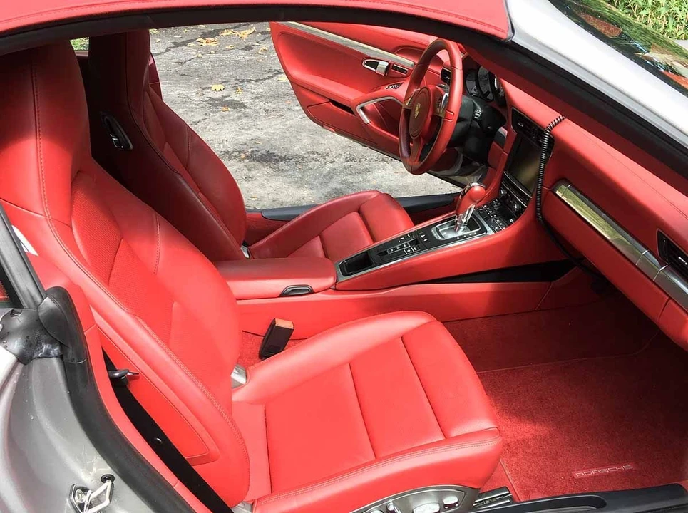 2013 Porsche 991 Carrera - Image 11 of 11