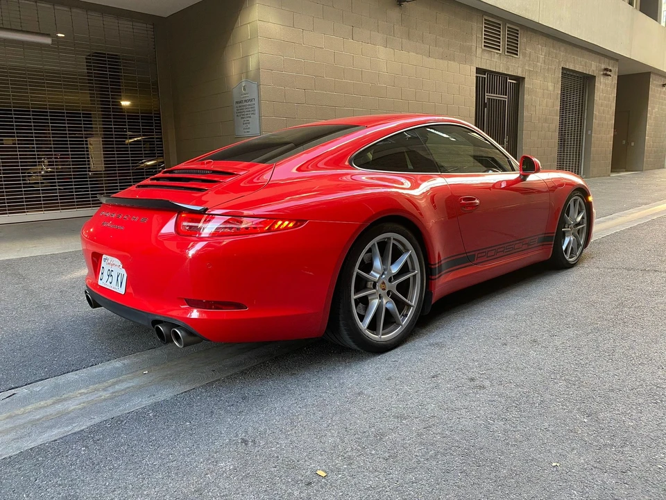 2013 Porsche 991 Carrera - Image 7 of 20