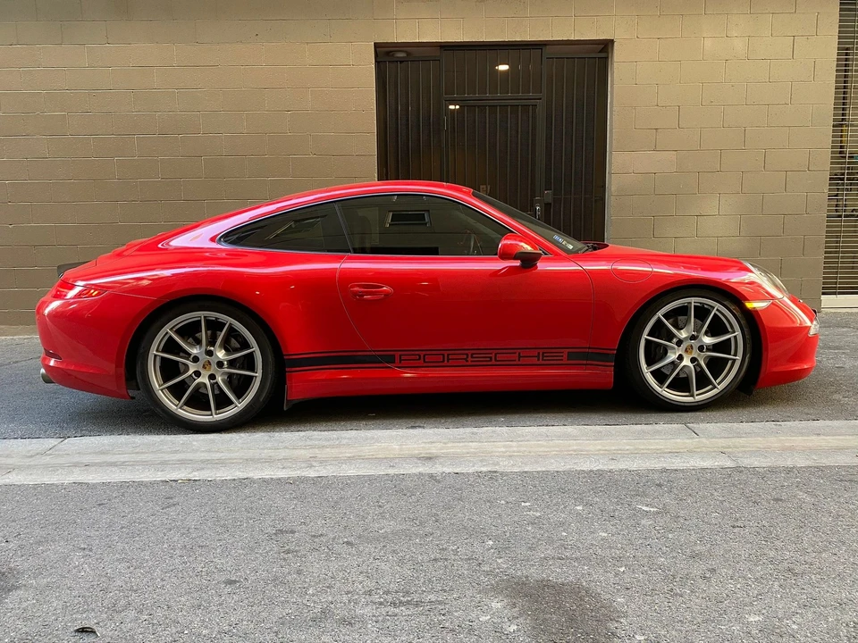 2013 Porsche 991 Carrera - Image 8 of 20