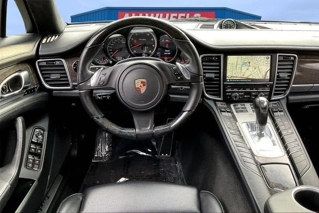 2013 Porsche 970 Panamera - Image 5 of 6