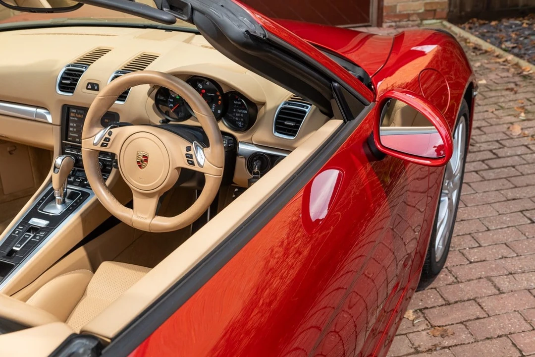 2013 Porsche 981 Boxster - Image 12 of 30