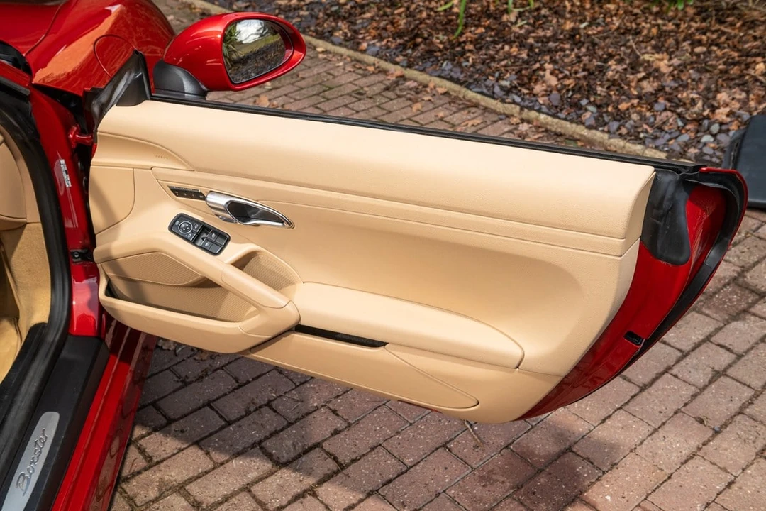 2013 Porsche 981 Boxster - Image 14 of 30