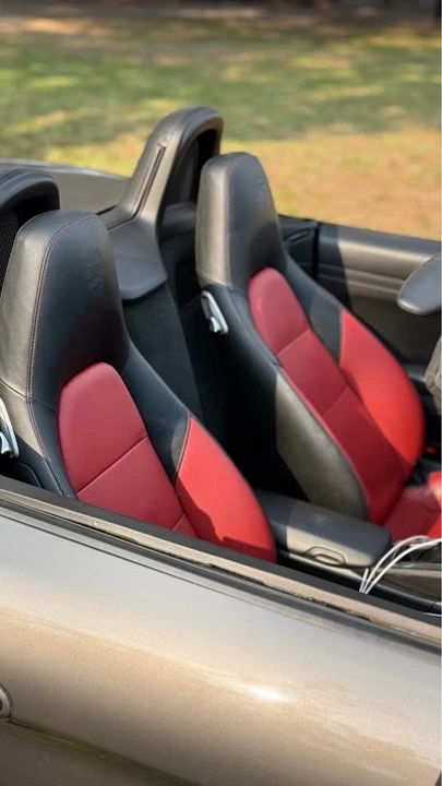 2013 Porsche 981 Boxster - Image 10 of 17