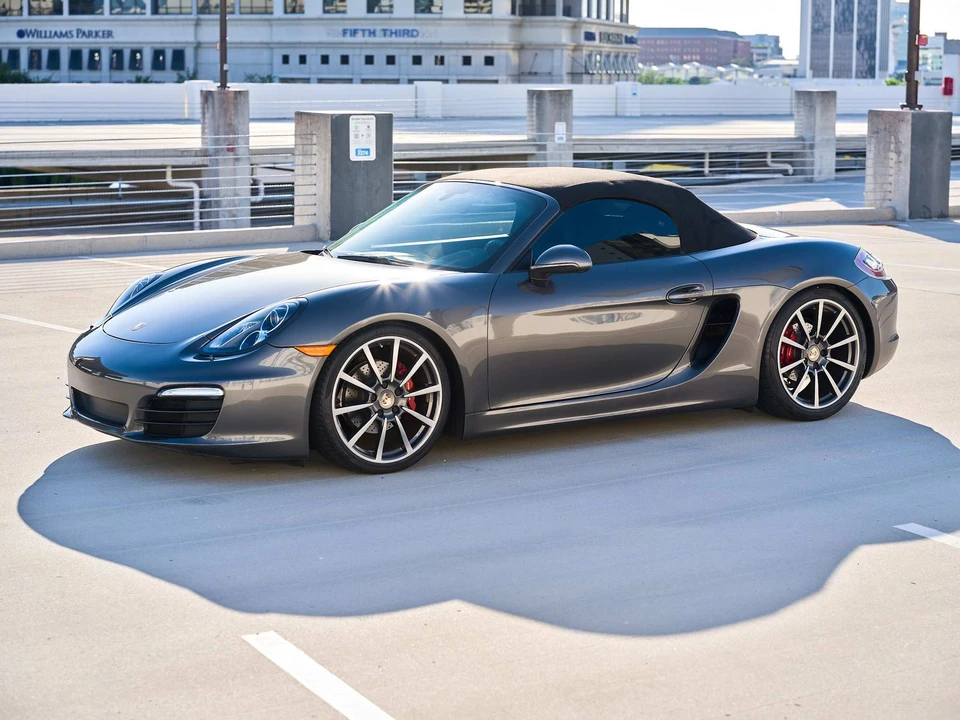 2013 Porsche 981 Boxster - Image 10 of 24