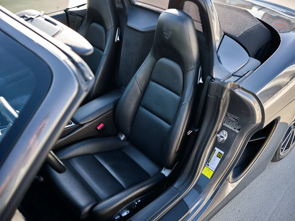 2013 Porsche 981 Boxster - Image 19 of 24
