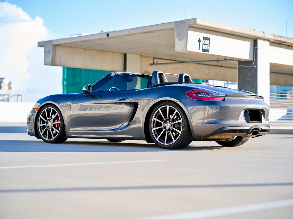 2013 Porsche 981 Boxster - Image 2 of 24