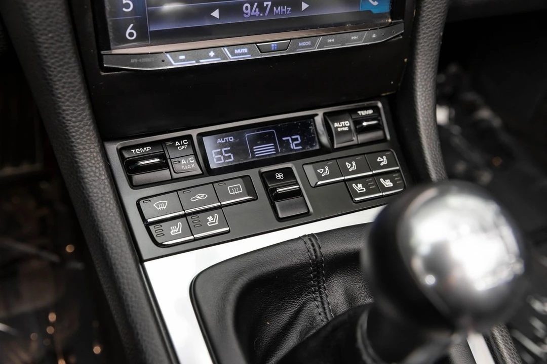 2013 Porsche 981 Boxster - Image 27 of 31