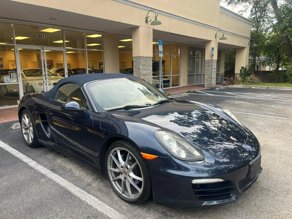 2013 Porsche 981 Boxster - Image 16 of 31