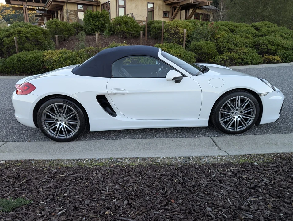 2013 Porsche 981 Boxster - Image 6 of 31