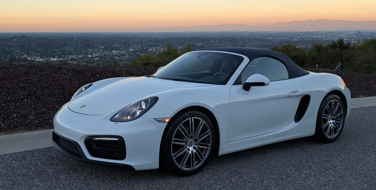 2013 Porsche 981 Boxster - Image 3 of 31