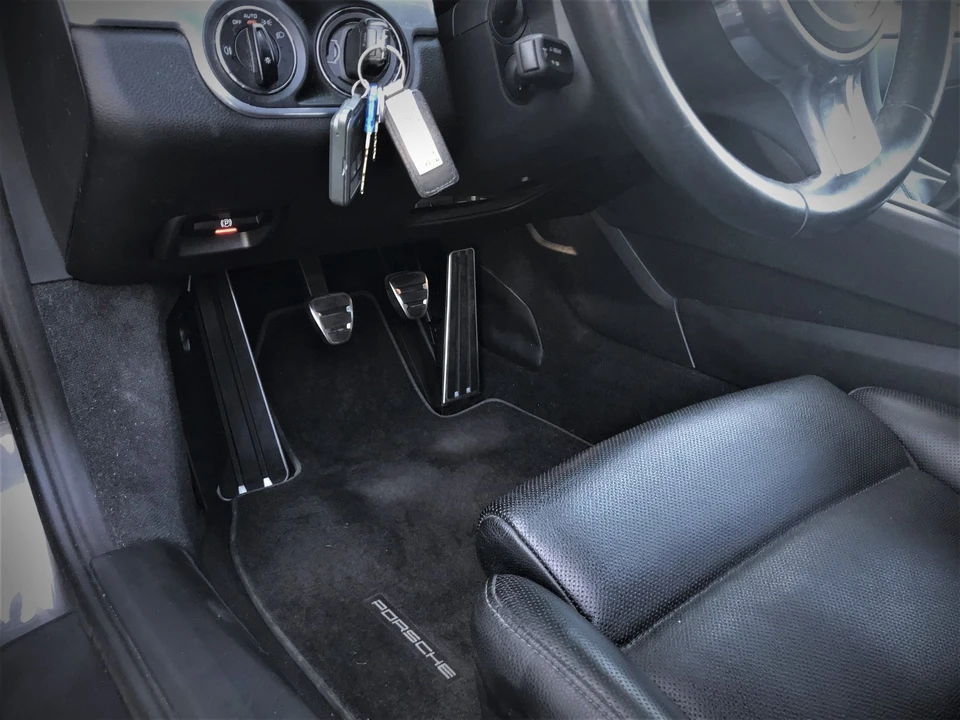2013 Porsche 981 Boxster - Image 25 of 31