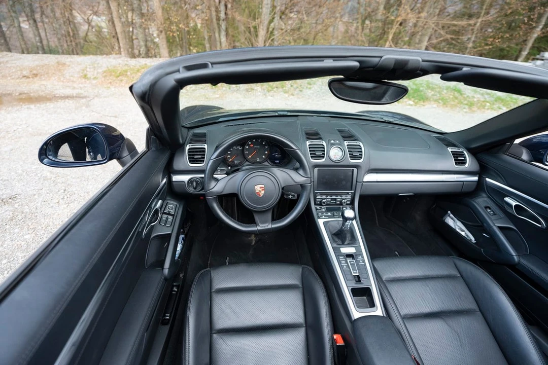 2013 Porsche 981 Boxster - Image 25 of 30