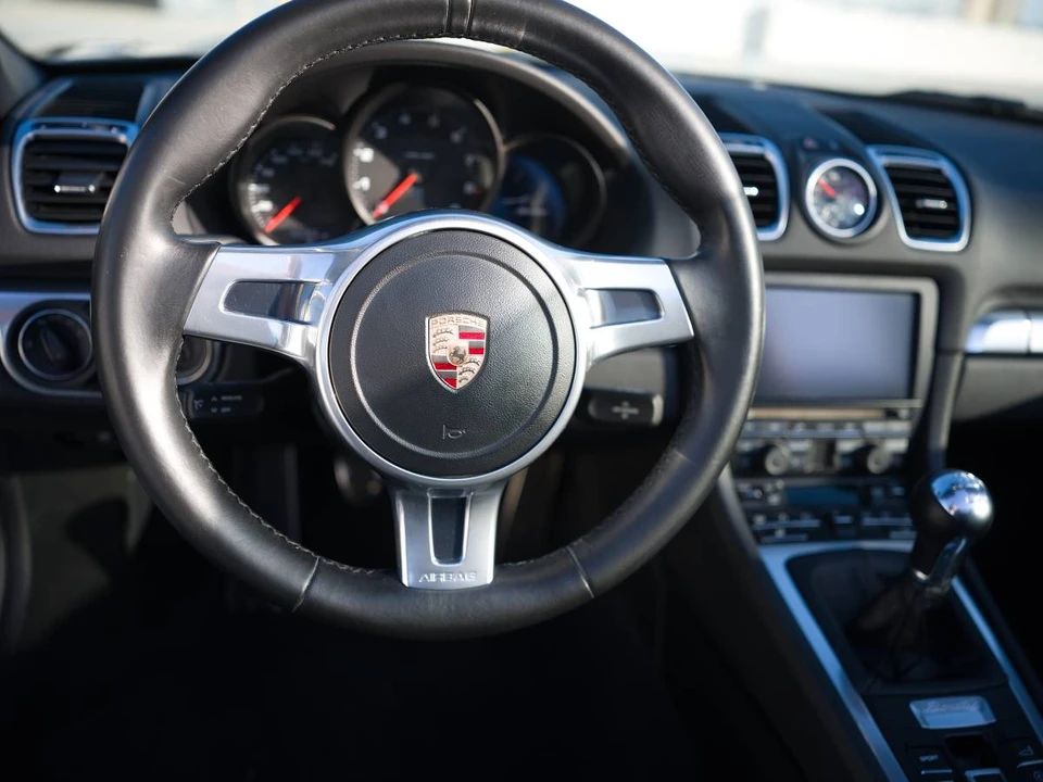 2013 Porsche 981 Boxster - Image 17 of 24