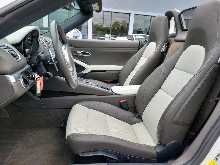 2013 Porsche 981 Boxster - Image 8 of 22