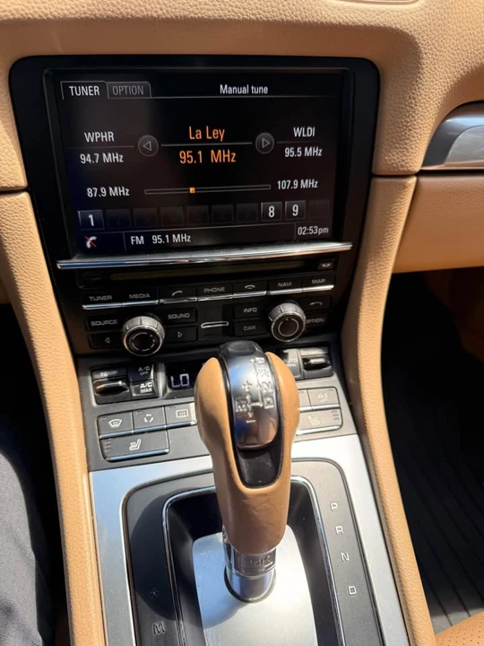2013 Porsche 981 Boxster - Image 11 of 12