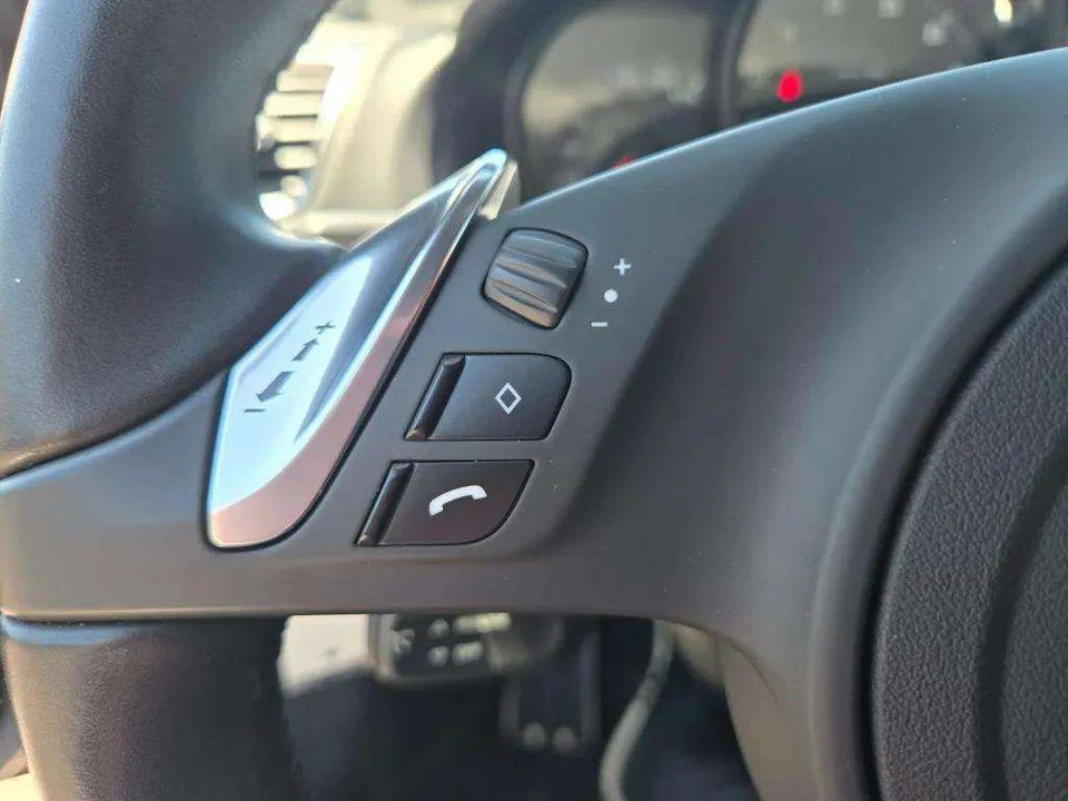 2013 Porsche 981 Boxster - Image 18 of 31