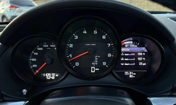 2013 Porsche 981 Boxster - Image 8 of 12